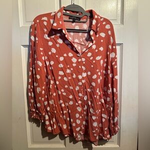 Women's Rust Abstract Dot Button-Up Blouse